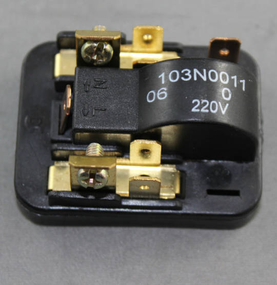 Danfos Motor Compressor Relay 103N0011 Black Or White