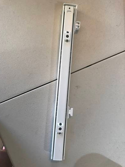 Bosch Fridge Slide Rail Right Side Upper Veggie Bin KAN62V00AU, KAN62V40AU/04