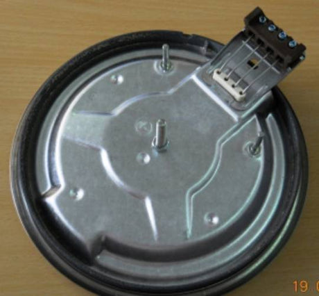 Ariston Indesit Robinhood Cooktop Solid Element 2000