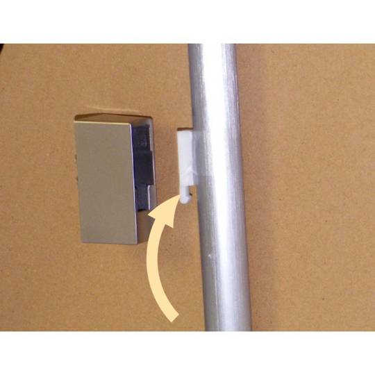 Westinghouse and Simpson Fridge Freezer Door Handle Insert Handle RS662V