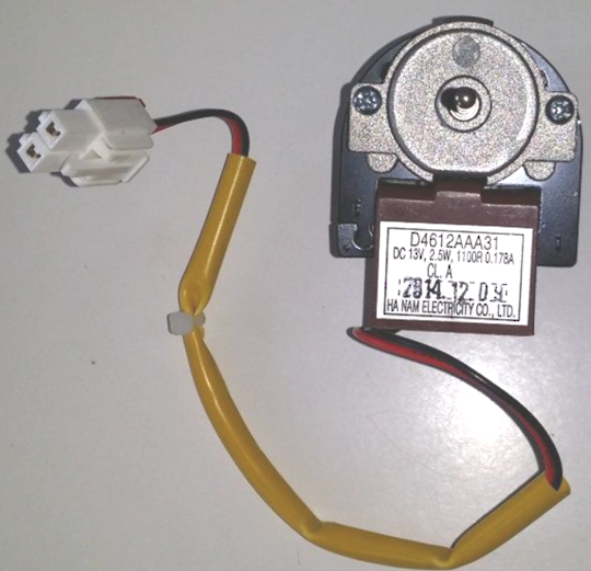 Smeg Fridge Fan Motor Beside Compressor Behind the Fridge D4612AAA31 , SR600X, SR610X, SR620X