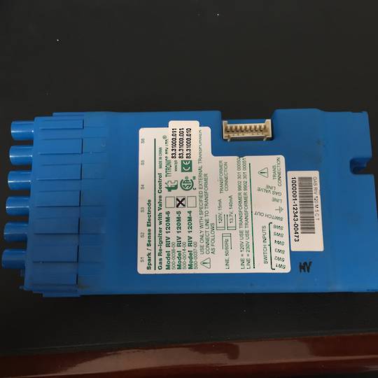 Fisher Paykel Gas Cooktop Ignition Box CG913TM CG905DWACX1 CG905DWACM1 CG913T