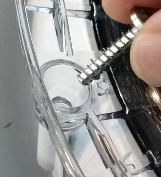 Fisher Paykel Dryer Door Widow Screw DE45F56E,