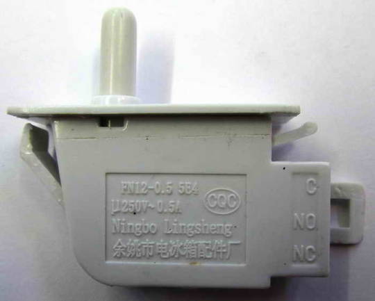 Samsung Fridge Freezer Door Switch SR30WB1/NEW, SR30WB1/XSA, SR30WB2/RAD, SR30WB2. DA34-10108KXSA, SR34WB1/XSA, SR37WB1/XSA