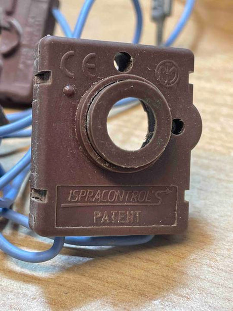 Fisher Paykel Gas Cooktop Salvaged Ignition Switch