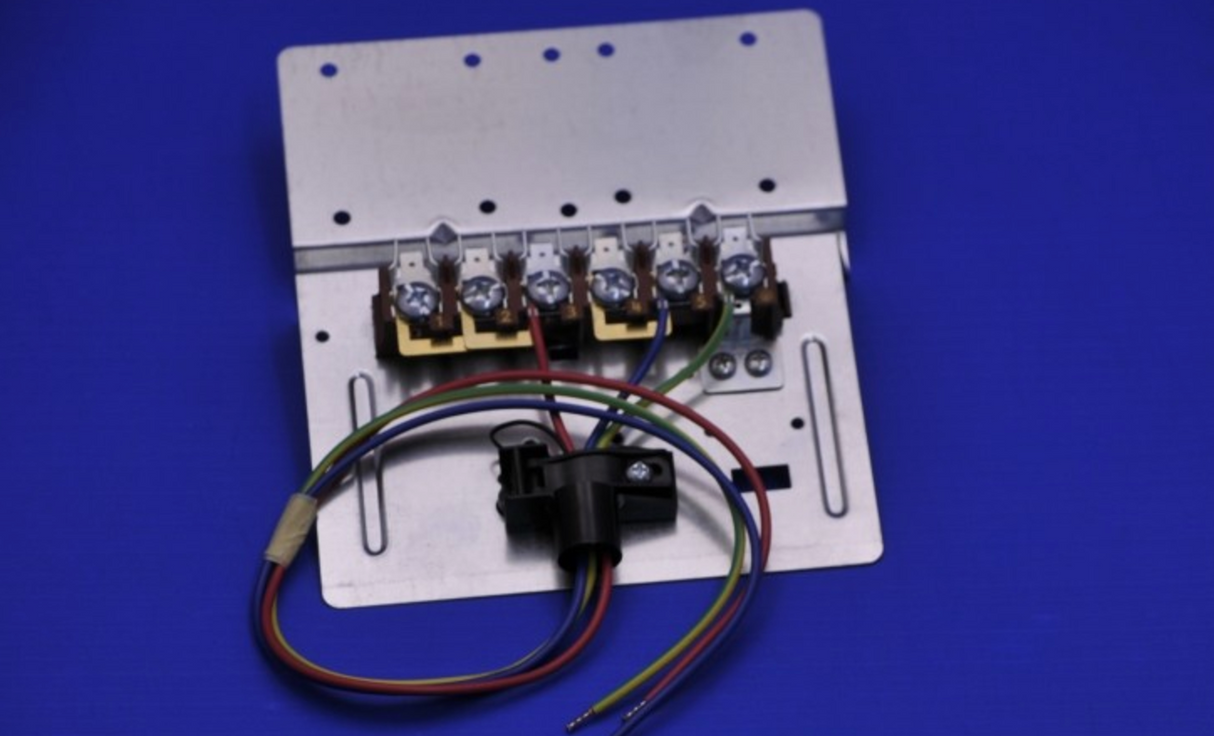 Smeg and Classique Oven Terminal Block Assy, *91159