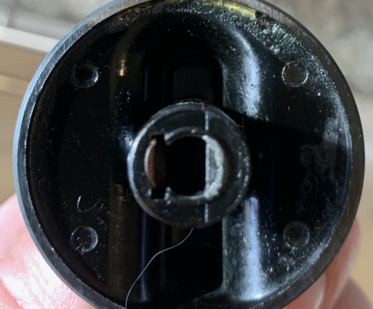 Simpson Westinghouse and Electrolux Knob White Or