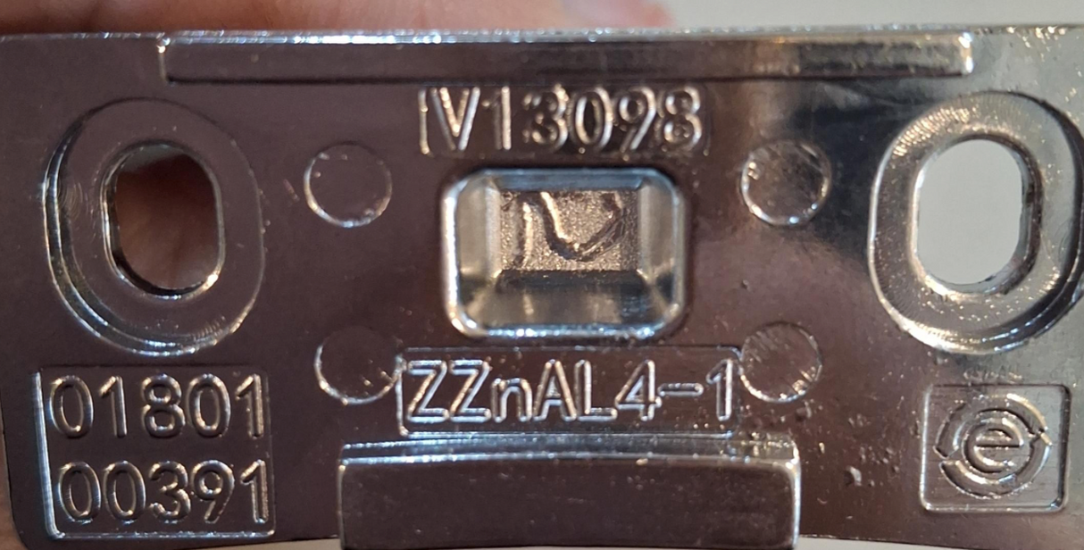 Haier Dryer Door Hook V13098 ZZnAL4-1 01801 00391 HDHP80E1