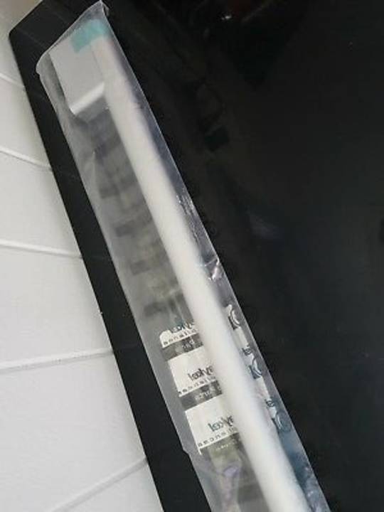 Haier Fridge Right Or Left Handle HFD647SS,