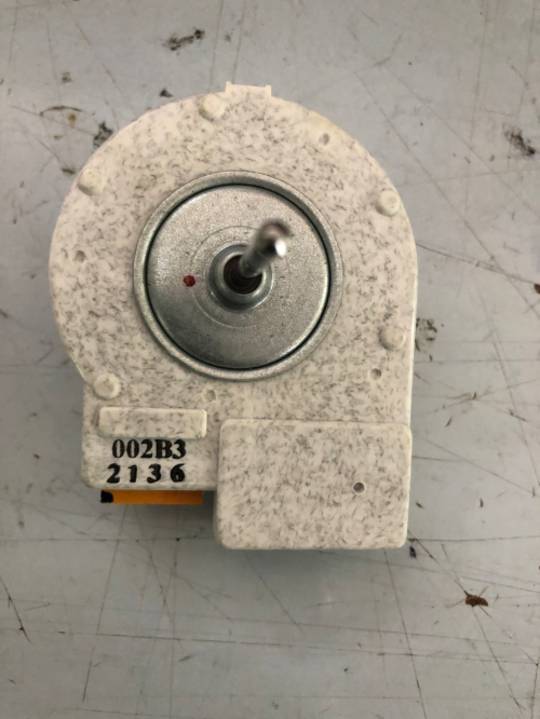 Mitsubishi Fridge Motor Fan MR-CU375P- ***J3320