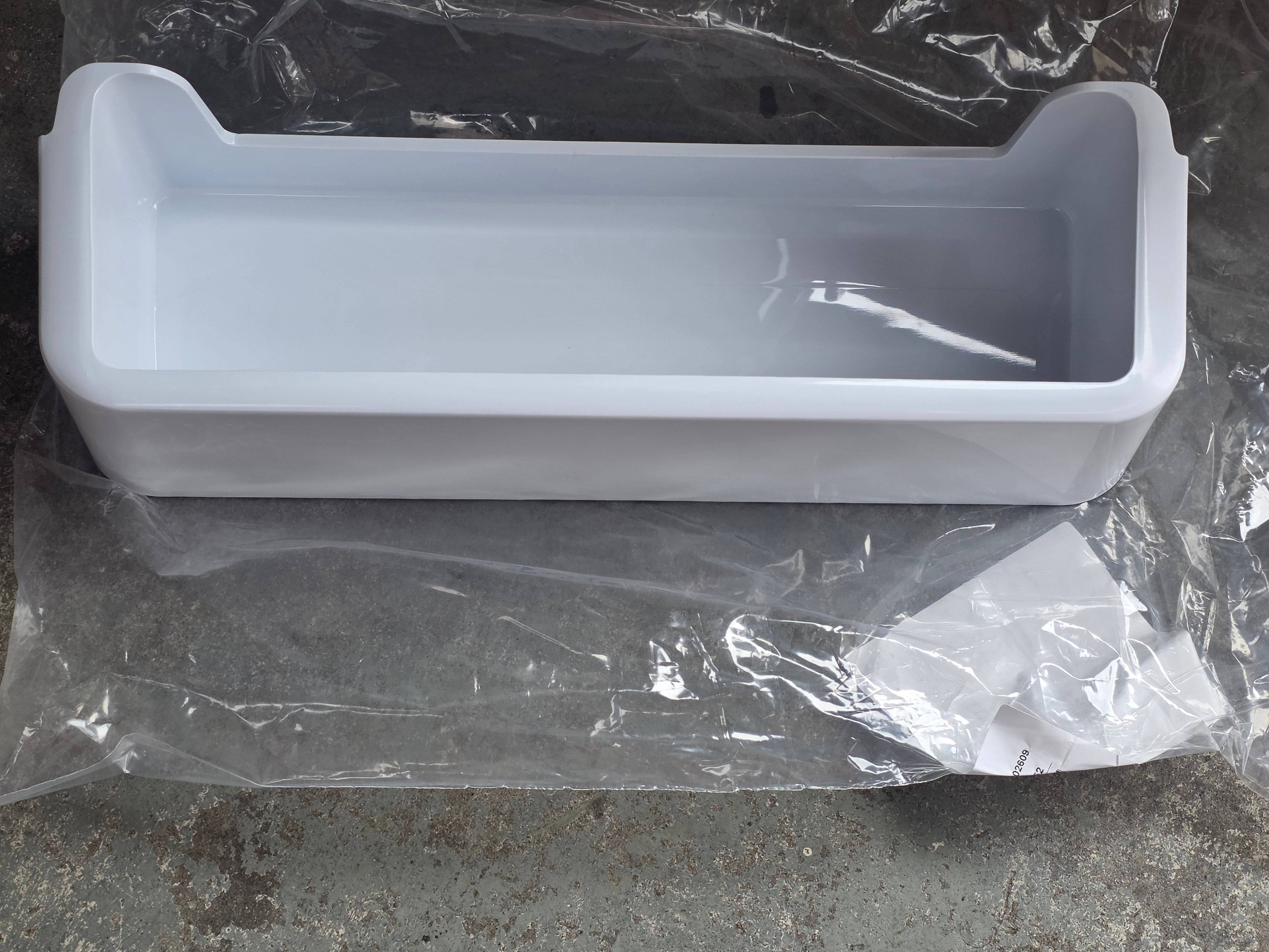 Samsung Fridge Door Shelf 2nd From The Bottom Or Middle SRS580DHLS